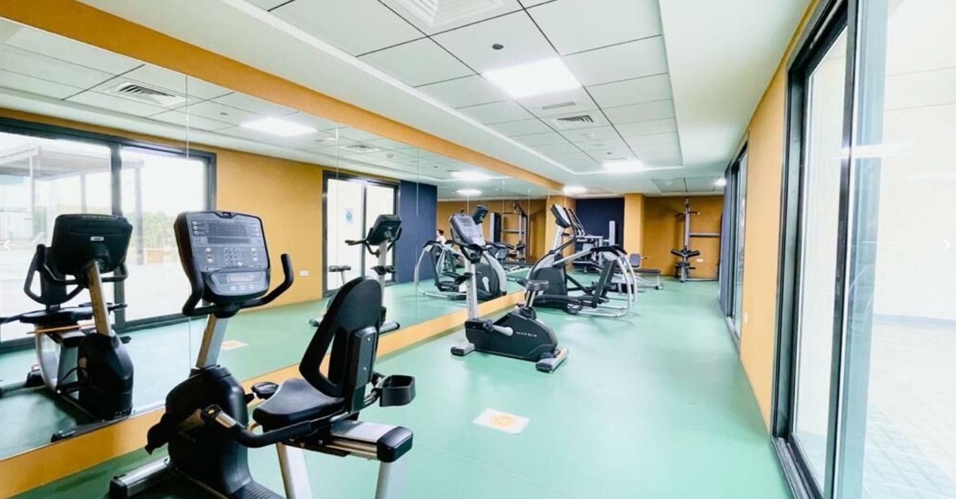 AKA Residence: Gym