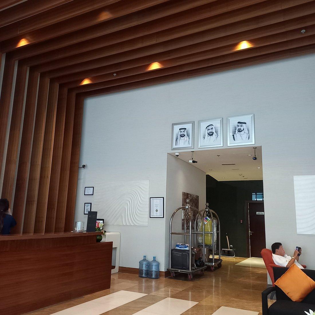 Aparthotel Adagio Premium Dubai Al Barsha: Lobby