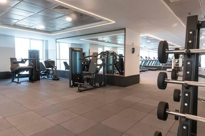 Dubai Marina Moon Tower: Gym