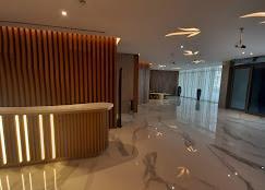 Gardenia Residence: Lobby
