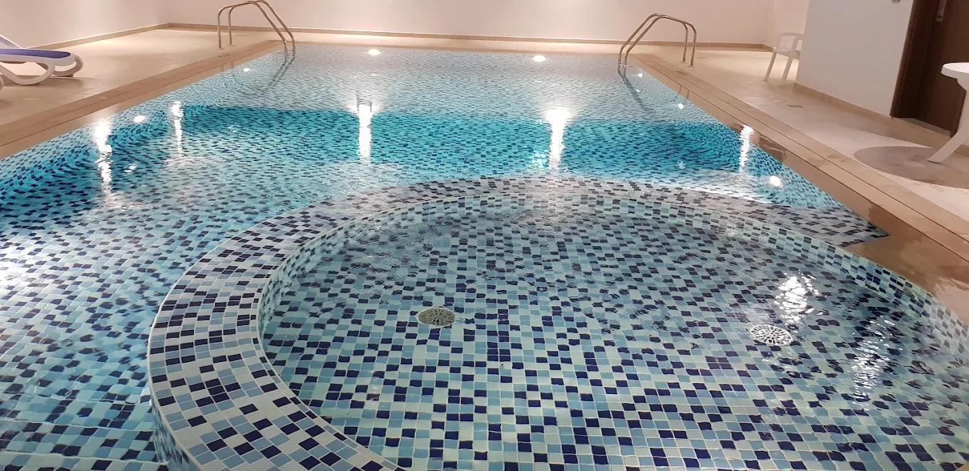 GRK Residency: Pool