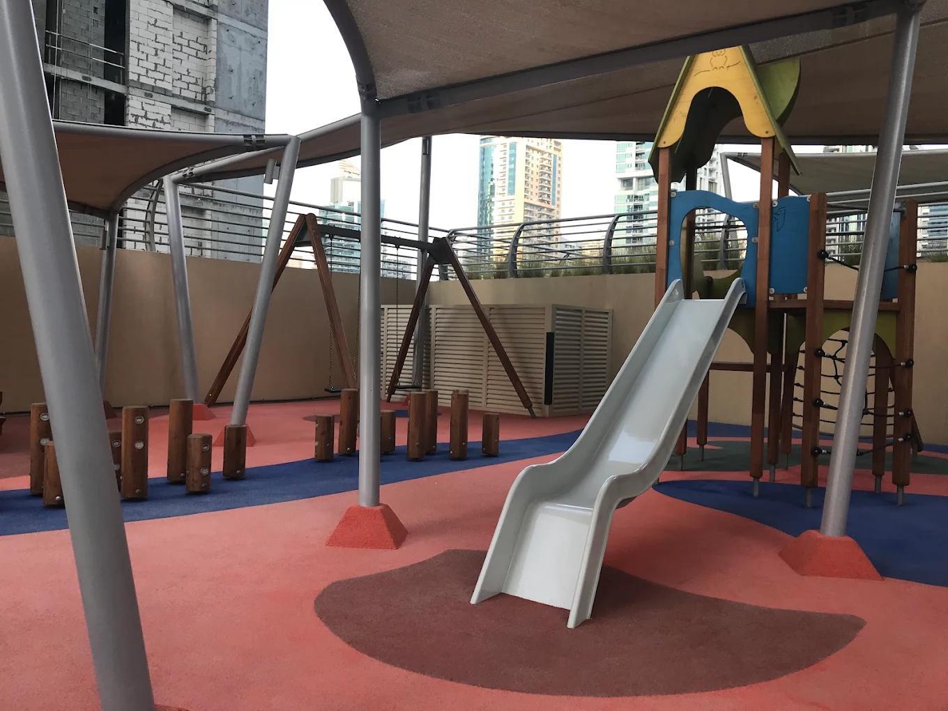 Marina Residences: Playground