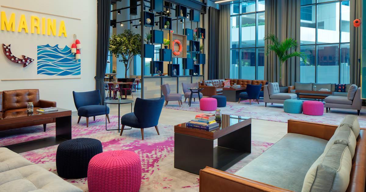 Marina Park: Lobby