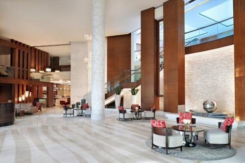 Marriott Executive Apartments: Lobby
