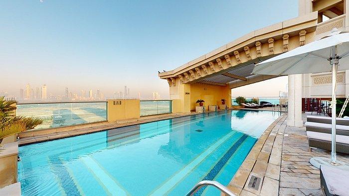 Marriott Executive Apartments: Pool