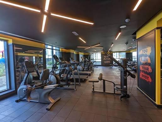 RMT Residence: Gym