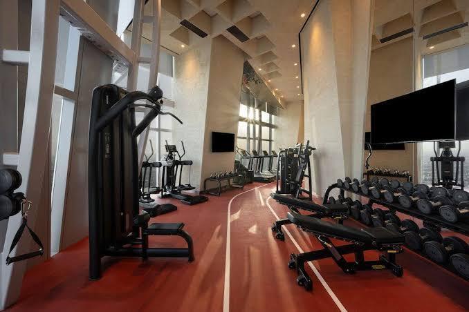 Uptown Tower: Gym