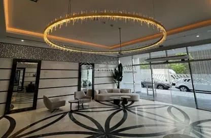 Sway Residences: Lobby
