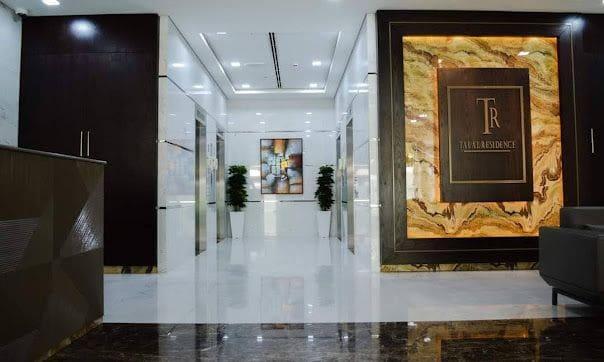 Talal Residence: Lobby
