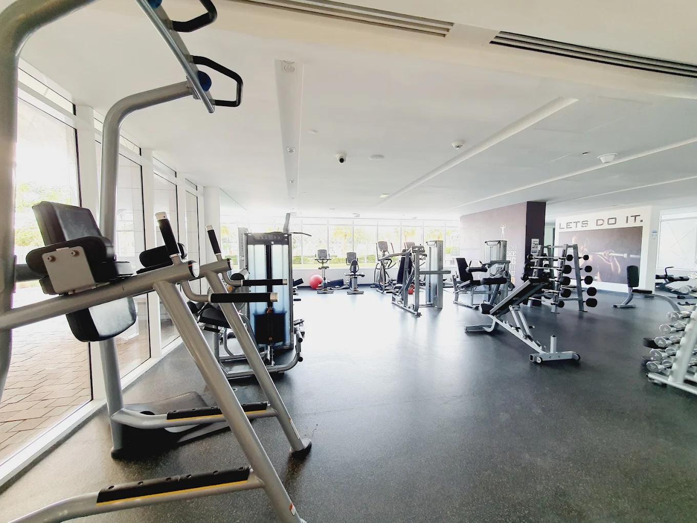 Vezul Residence: Gym