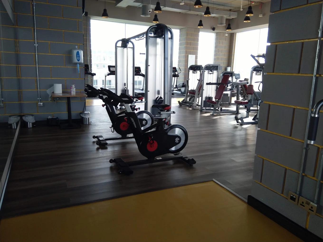 Warsan Village: Gym