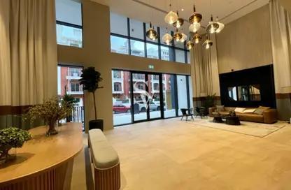 Beverly Residence: Lobby