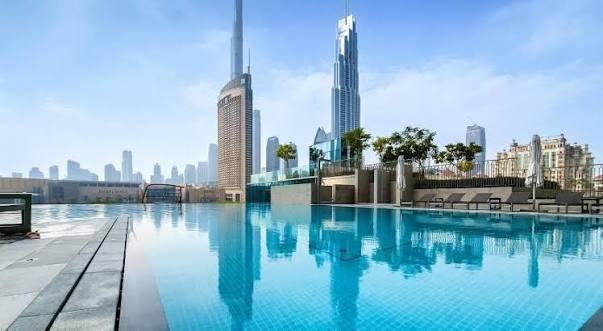 Downtown Views: Pool