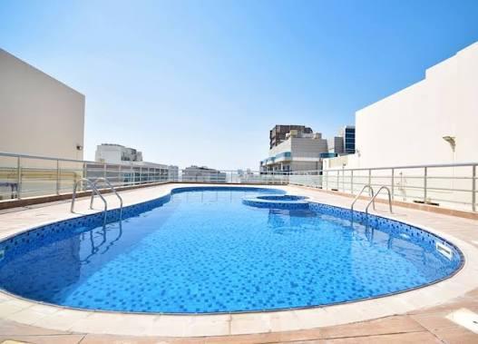 Frankfurt Sports: Pool