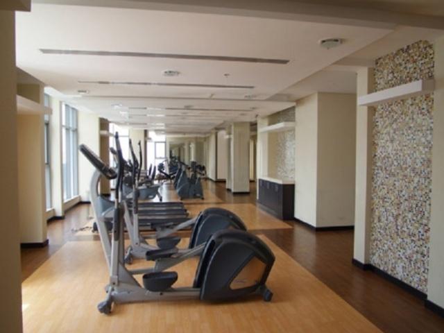 Green Lakes: Gym
