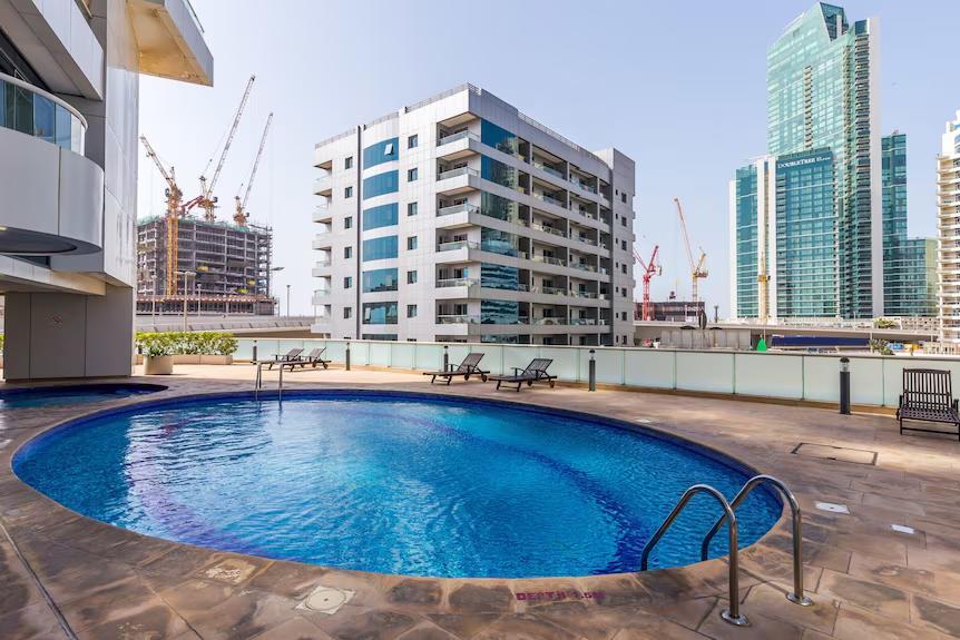 Stand Point: Pool