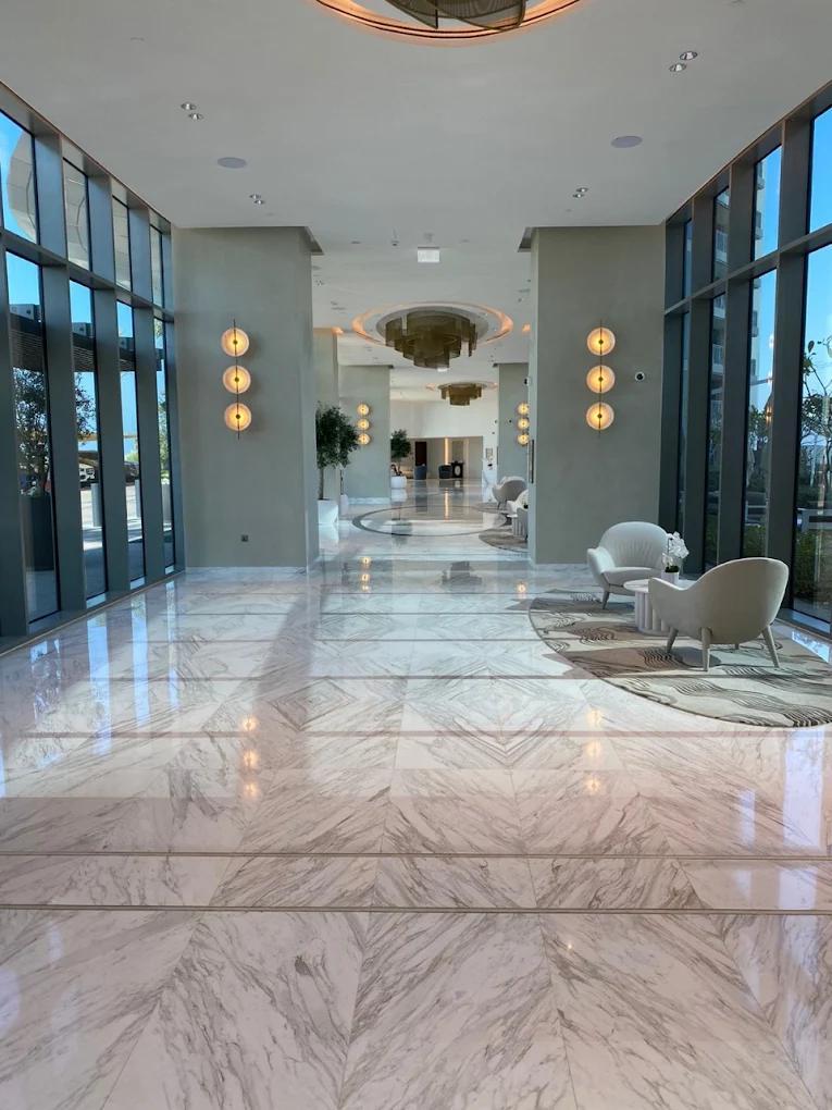 5242 Towers: Lobby