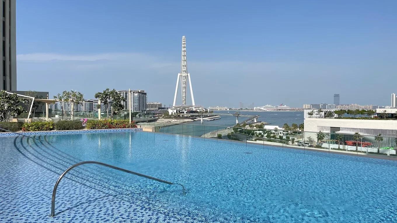 5242 Towers: Pool