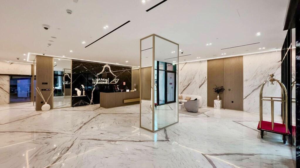 Binghatti Nova: Lobby