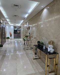 Botanica: Lobby