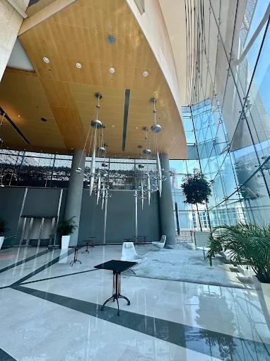 Burjuman Tower: Lobby