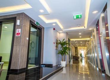Mazaya Business Avenue: Lobby