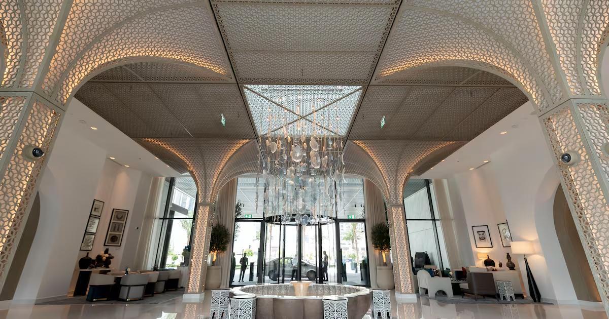 Creek Beach: Lobby