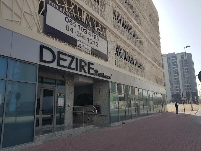 Dezire Residences: Lobby