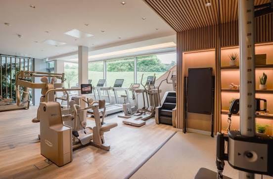 The Lana Dorchester Collection Residences: Gym
