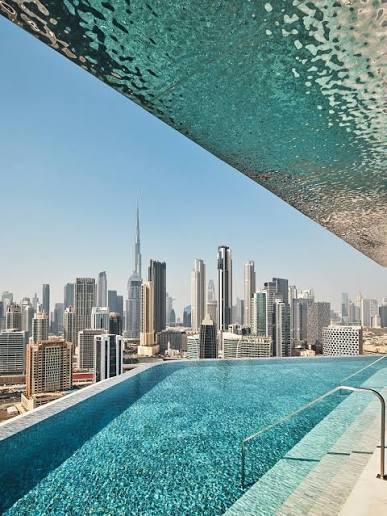The Lana Dorchester Collection Residences: Pool