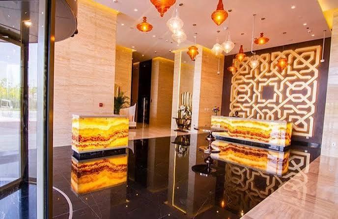 Ghalia: Lobby