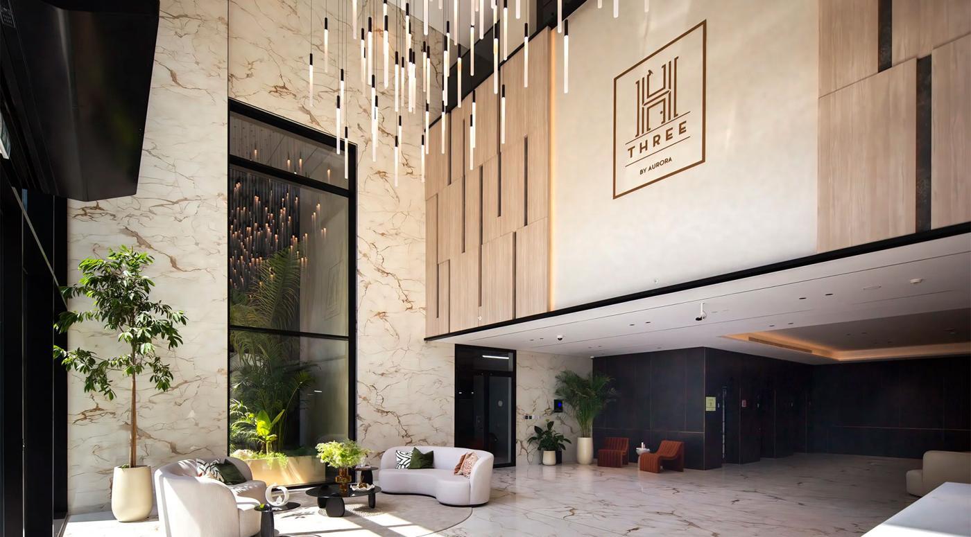 H Three By Aurora: Lobby