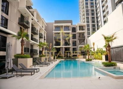 H Three By Aurora: Pool