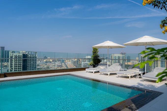 Luma Park Views: Pool