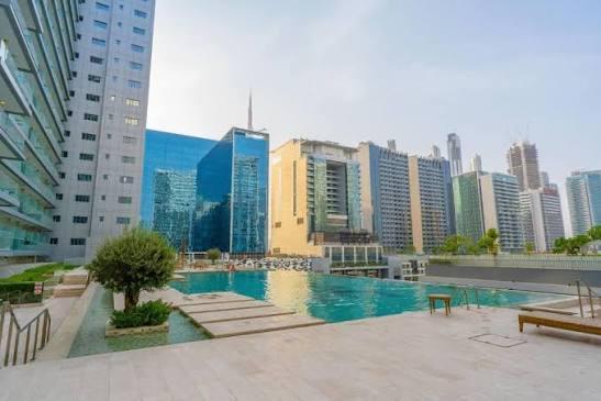 Majestine: Pool