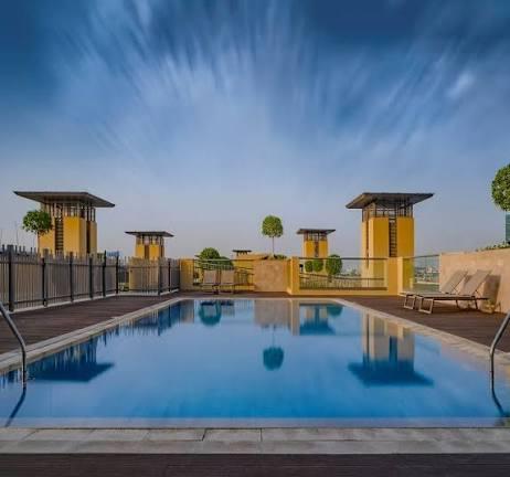 Manazel Al Khor: Pool