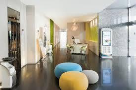 Metro Central: Lobby