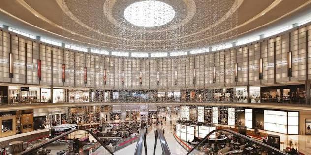 Opera Grand: Lobby
