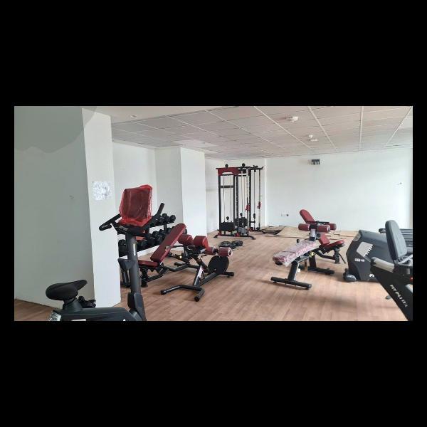 PEARLZ by Danube: Gym