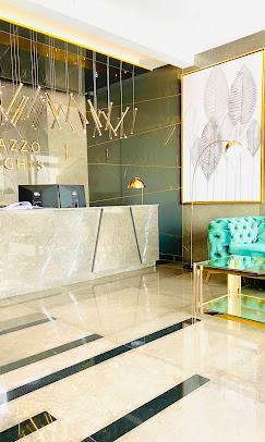 Plazzo Heights: Lobby