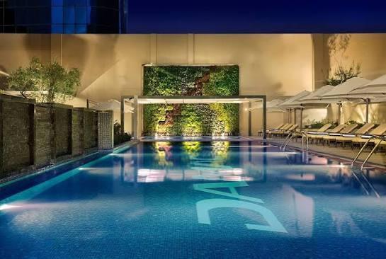 Damac Maison Prive: Pool