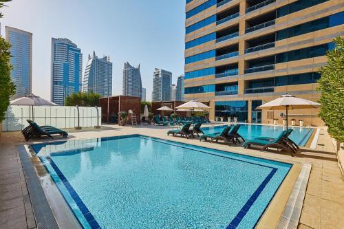 Radisson Blu Residence: Pool