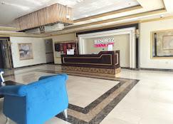 Resortz Residence: Lobby