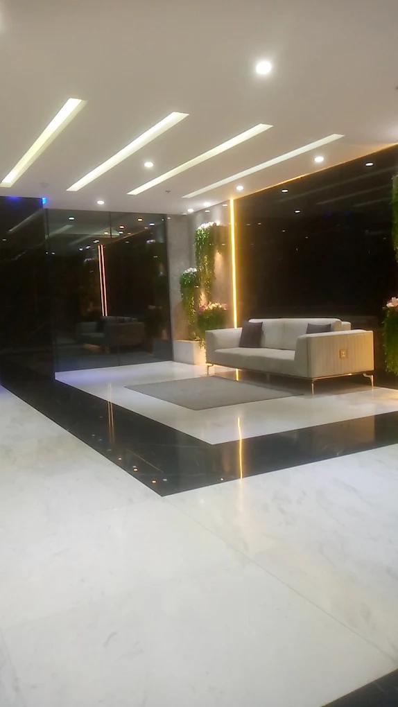 Rigel: Lobby