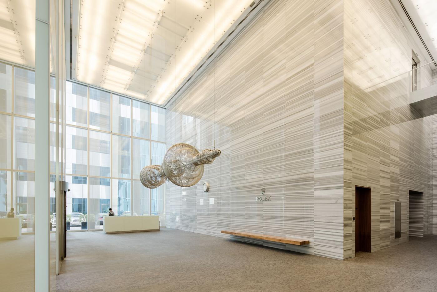 Rolex Tower: Lobby