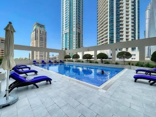 Royal Oceanic Tower: Pool