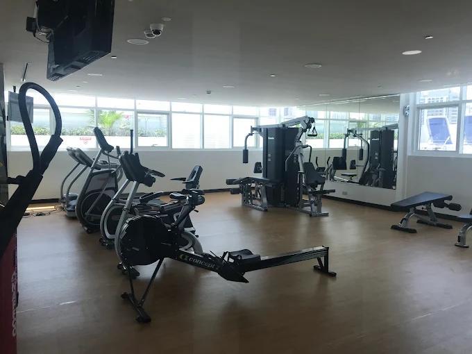 Saleh Bin Lahej Tower: Gym
