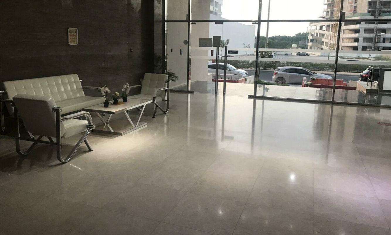 Sherena Residence: Lobby