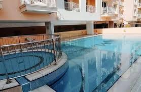 Siena: Pool