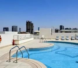 Sobha Daffodil: Pool